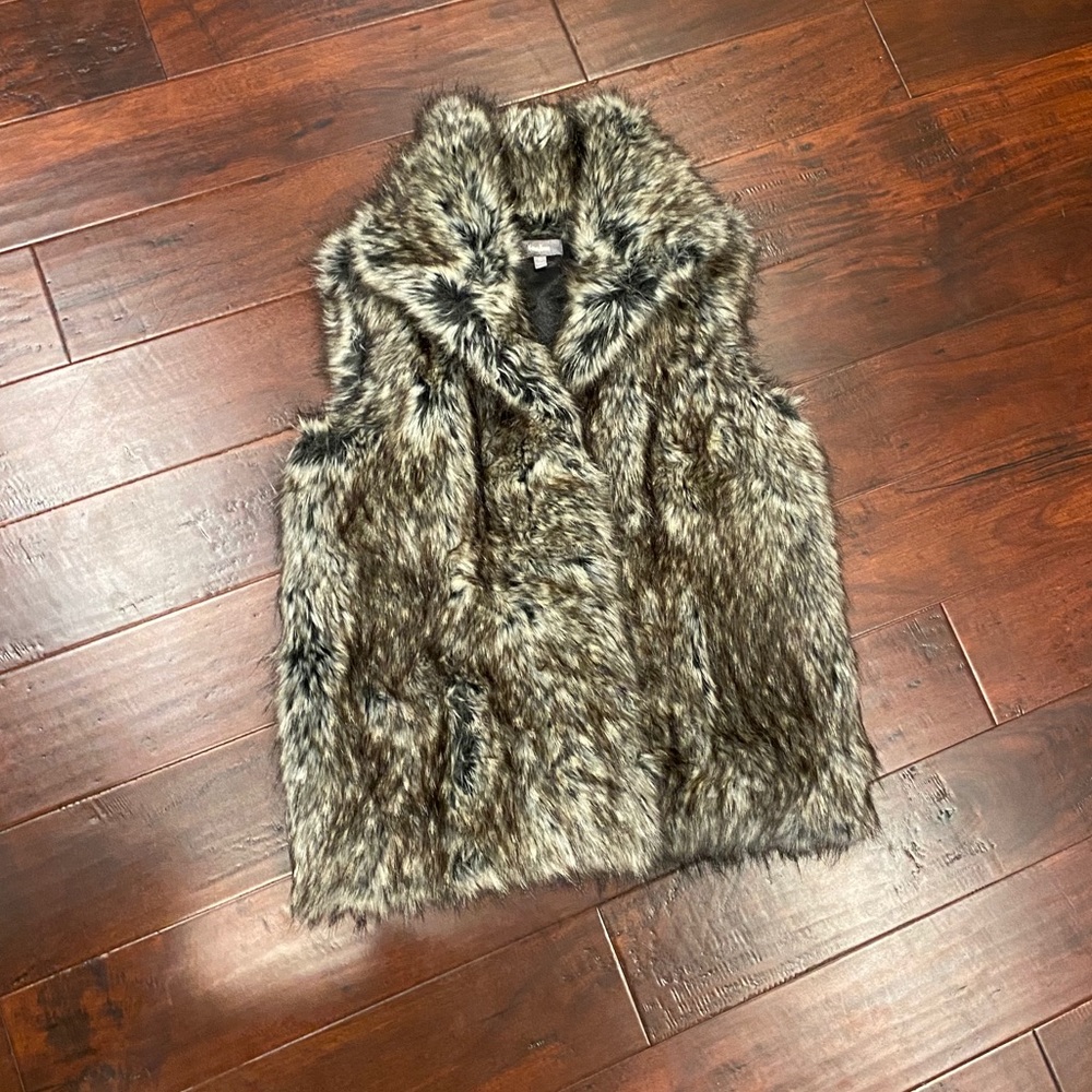 Fur Vest - Picture 2 of 4